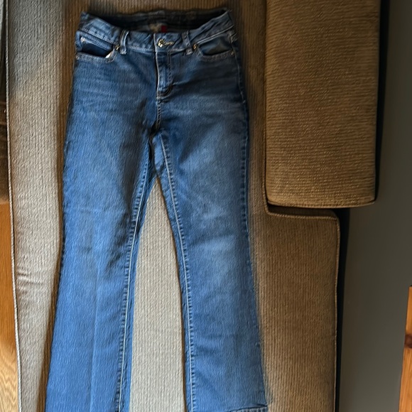 Jennifer Lopez Jeans Jennifer Lopez Size 4s Jeans Poshmark